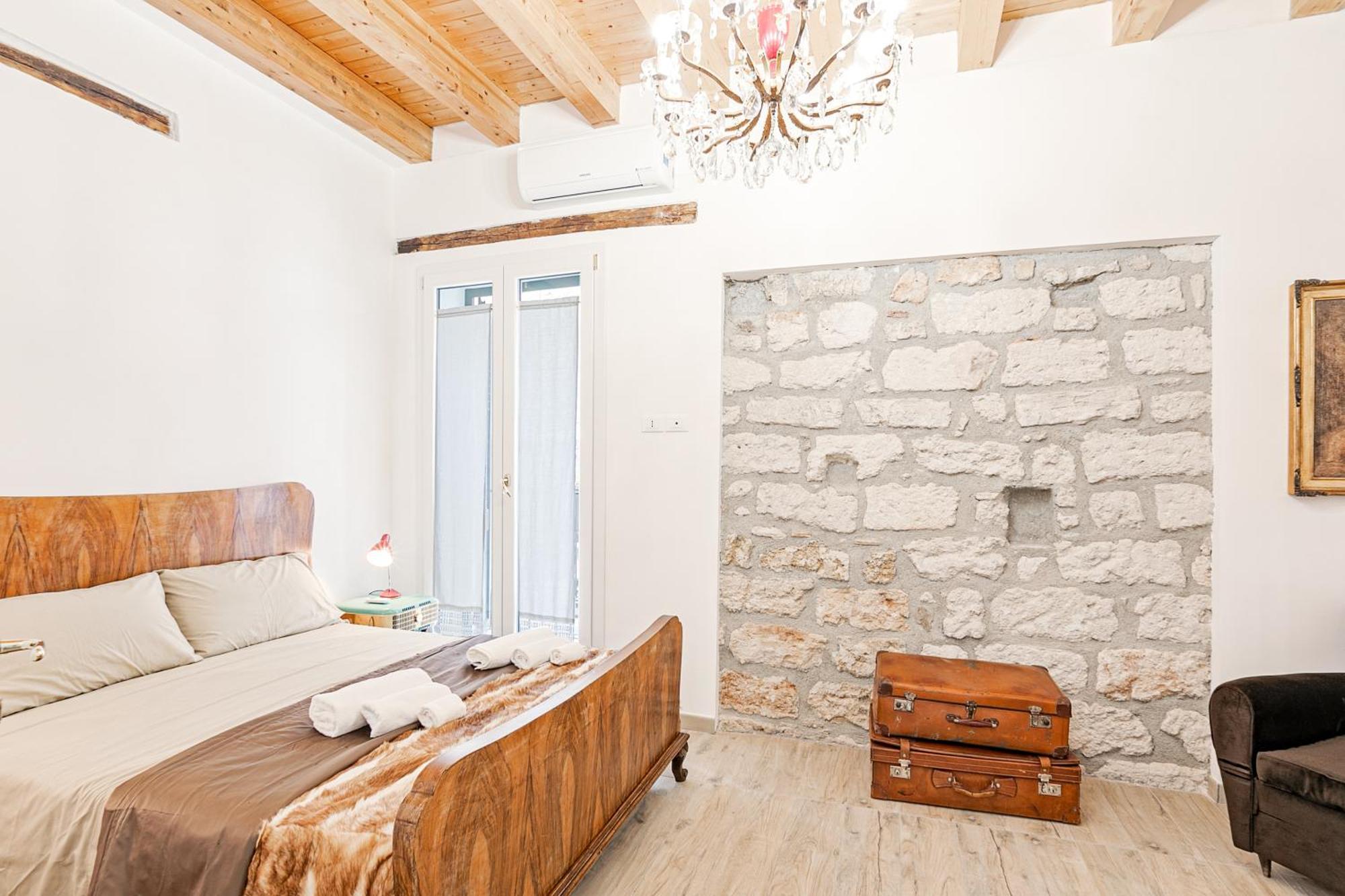 Palazzo Dei Normanni Stylish Apartment Palermo Ngoại thất bức ảnh